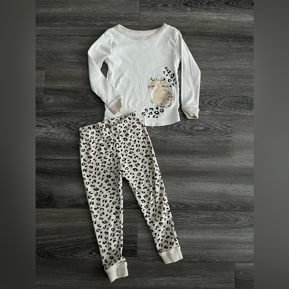 Cat Baby girl 3T pajama set